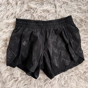 Athleta Black Camo Print Athletic Shorts Small